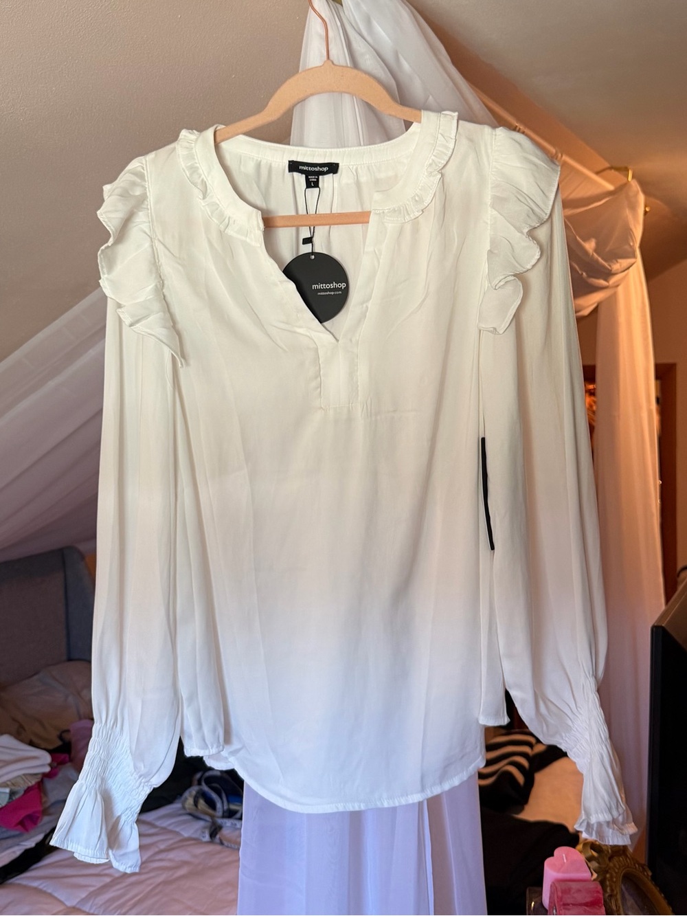 White Blouse with Ruffle Detail - Picture 1 of 3
